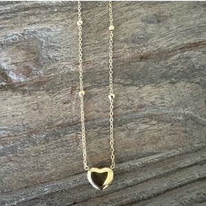 Gold toned heart necklace